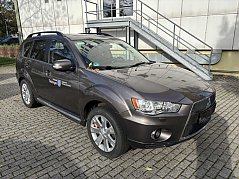 Frontansicht seitlich