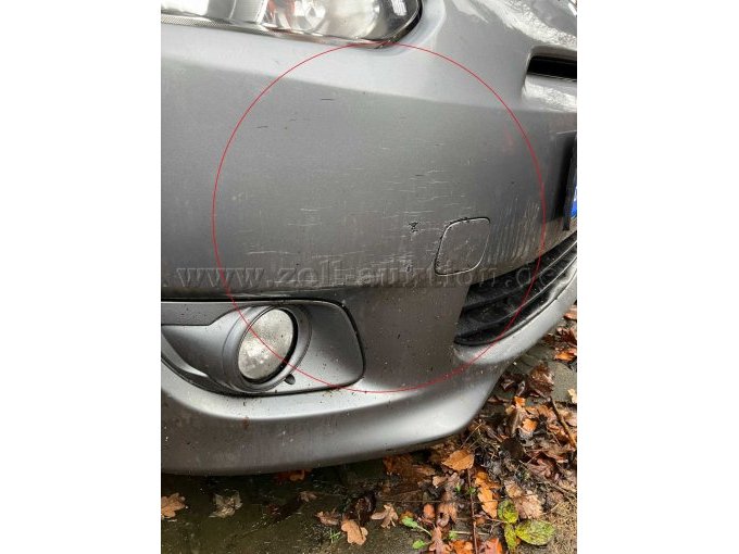 Unfallschaden Stoßstange vorne
