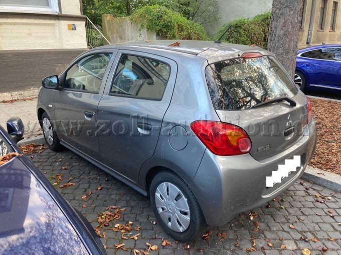 Heckansicht/Fahrerseite