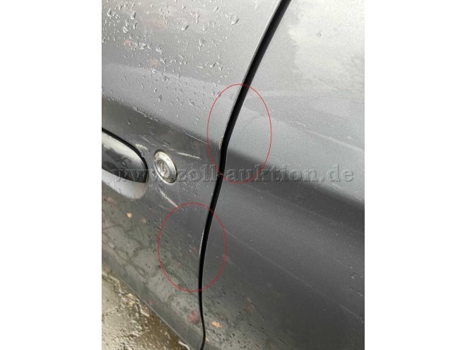 Beschädigung Fahrertür