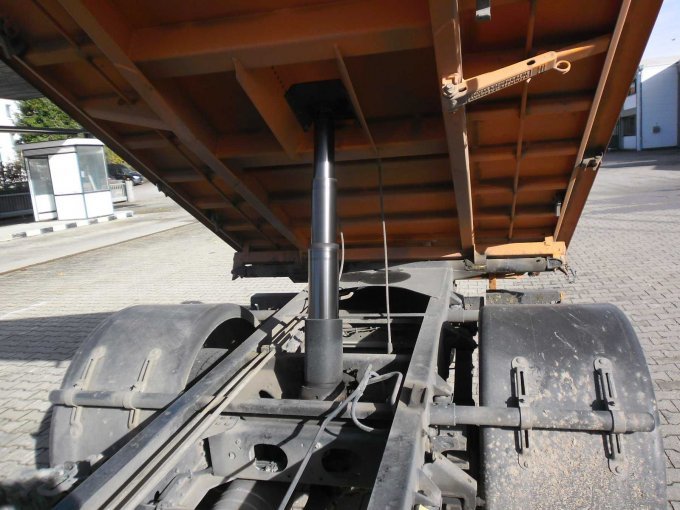 Mitsubishi Transporter Detailansicht