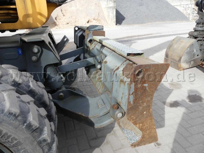 Geteiltes Abstützschild