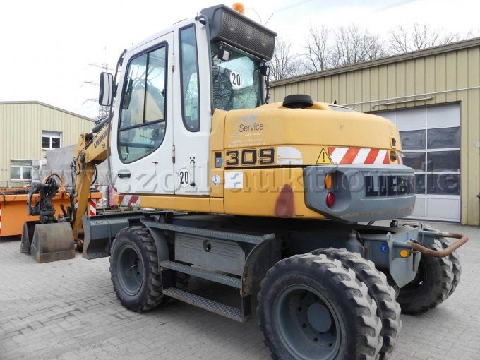 Ansicht hinten links