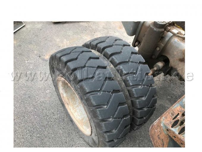 Detailaufnahme Reifenprofil