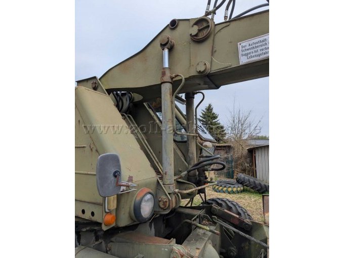 Bagger T174-2 Hydraulik Ausleger