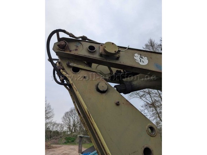 Bagger T174-2 Ausleger oben
