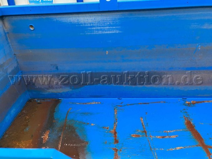 Rost und Kratzer im Wassertank