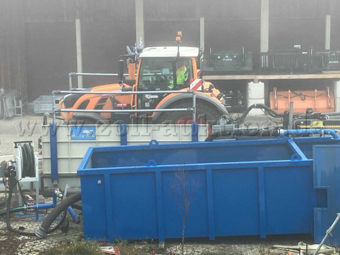 MobyDick - Waschstation mit durchfahrendem Fahrzeug