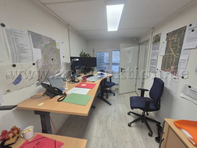 Büro eingerichtet 1