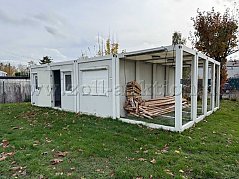 außen seitlich links