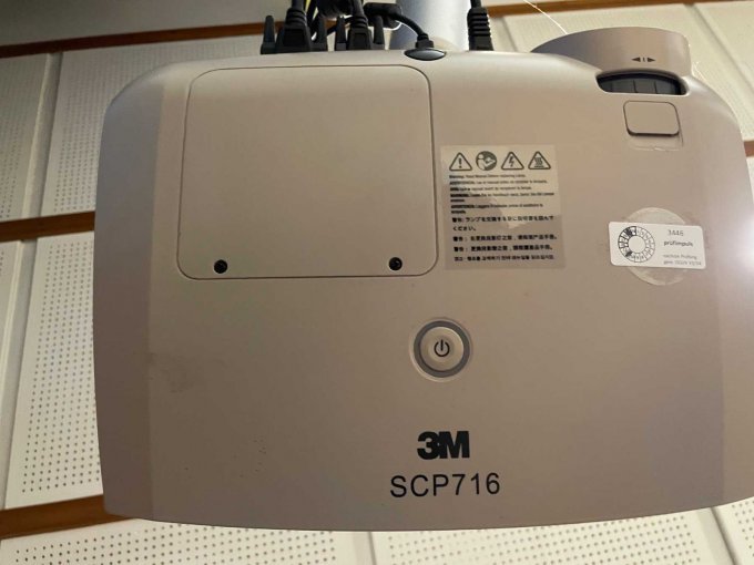 Projektor- Unterseite