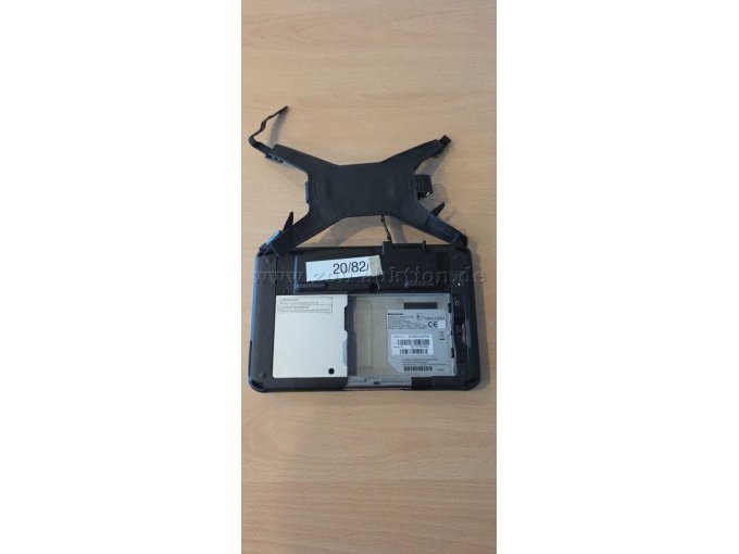 Rückansicht Tablet mit ausgebautem Akku