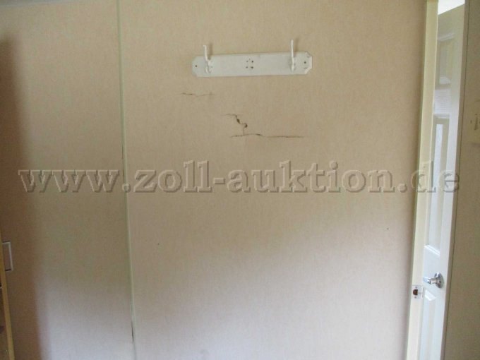 Wand zw. Schlafzimmer und Bad 39C