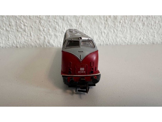 1 modeltrein-diesellocomotief BR 221 van de DB, schaal 1:120 / spoorbreedte 12 mm (tweedehands) – foto 3 – kavel bij Zoll-Auktion, Löbau