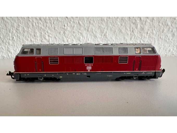 1 modeltrein-diesellocomotief BR 221 van de DB, schaal 1:120 / spoorbreedte 12 mm (tweedehands) – foto 2 – kavel bij Zoll-Auktion, Löbau