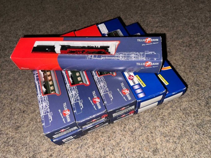 TILLIG TT 02291 Dampflok BR 50.354-8 mit Tender und 13 Wagons