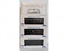 Dampflok- Personenwagen Set 4-teilig / Gesamtansicht