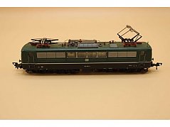 Modelleisenbahn Seitenansicht