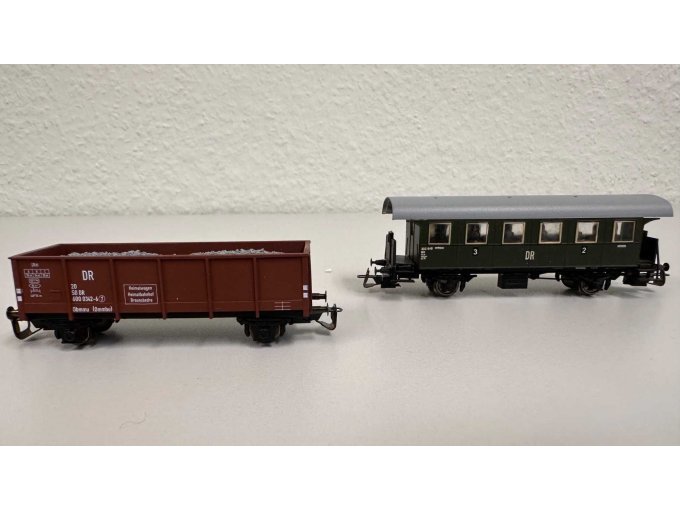Wagon Set Güter- und Personenwagon