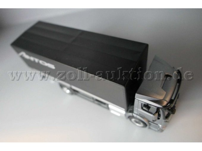 Herpa MB Antos 2542 schwarz-silber Ansicht von oben