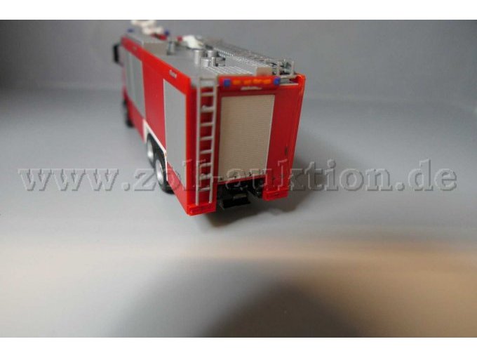 Herpa MB Arocs Tanklöschfahrzeug, 1:87 Ansicht von hinten