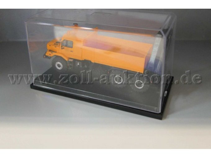 Herpa, MB Zetros 3-Achs Pritsche LKW mit Ladekran, 1:87 Ansicht im Schaukasten