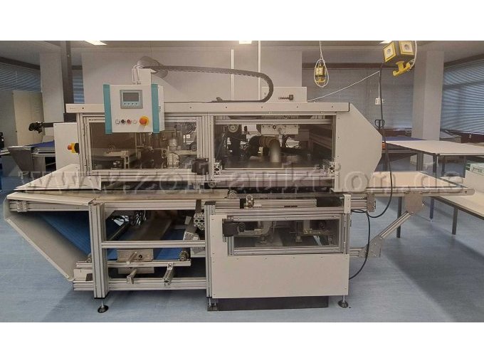 Gesamtansicht modulare und automatisierte Reinigungsanlage