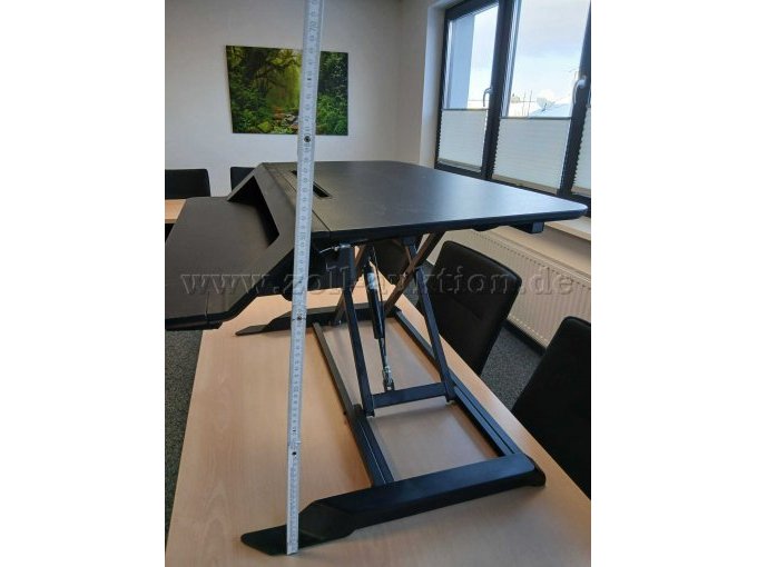 Seitenansicht mit Höhenangabe