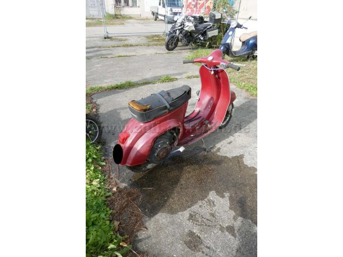 1 Moped Piaggio Vespa 50 Baujahr 1967 / Bastlerfahrzeug – foto 4 – kavel bij Zoll-Auktion, Wandlitz
