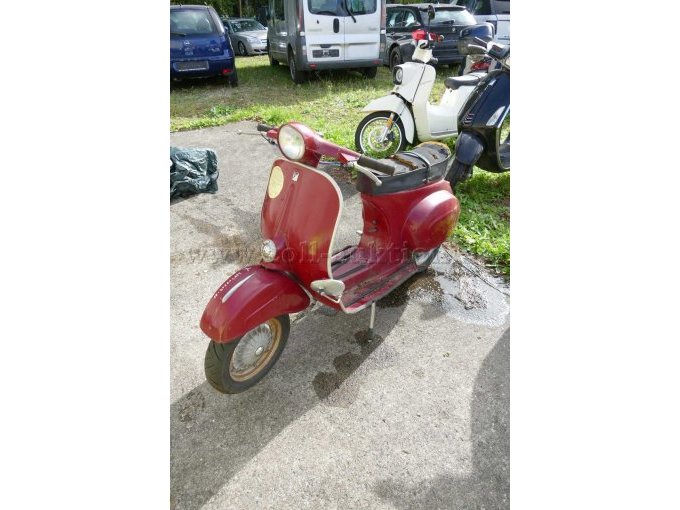 1 Moped Piaggio Vespa 50 Baujahr 1967 / Bastlerfahrzeug – kavel bij Zoll-Auktion, Wandlitz