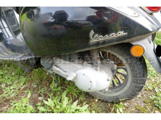 1 Moped Piaggio Vespa Sprint / Bastlerfahrzeug – foto 7 – kavel bij Zoll-Auktion, Wandlitz