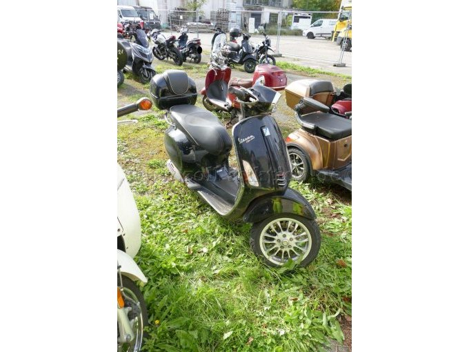 1 Moped Piaggio Vespa Sprint / Bastlerfahrzeug – foto 2 – kavel bij Zoll-Auktion, Wandlitz