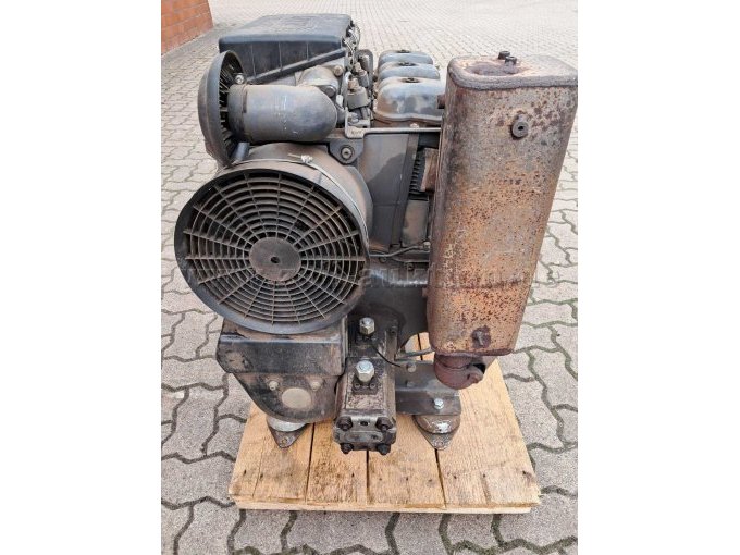 1 motor Hatz 3M41 defect, project voor hobbyisten – foto 2 – kavel bij Zoll-Auktion, Mellinghausen