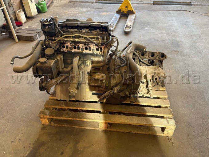1 Motor und Getriebe Mercedes Benz Sprinter Daimler Chrysler 208 CDI – foto 2 – kavel bij Zoll-Auktion, Kamp-Lintfort