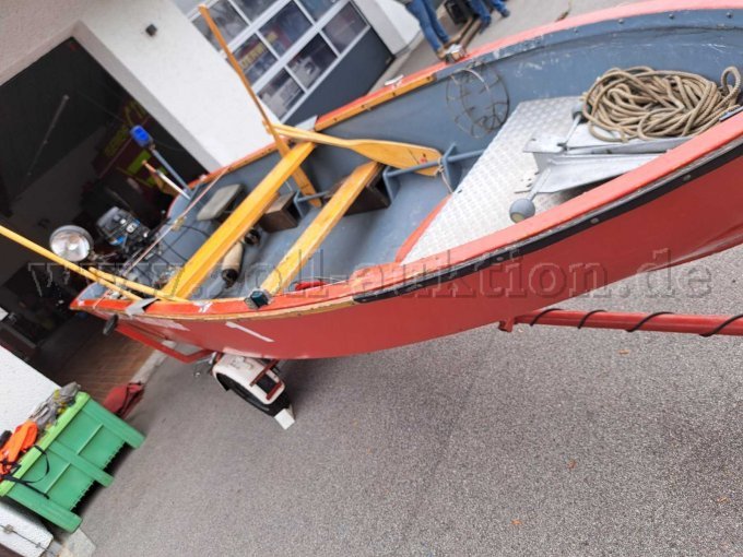 1 Motorboot unbekannten Herstellers mit Trailer und Mercury Außenbordmotor – foto 4 – kavel bij Zoll-Auktion, Regenstauf