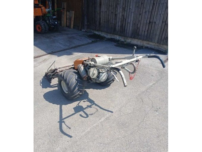 1 motormaaier Bucher M 300 KL – foto 2 – kavel bij Zoll-Auktion, Oberau