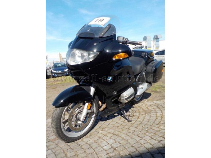 Front- und Seitenansicht Motorrad