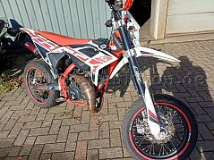 Beta 50 - Ansicht rechte Seite