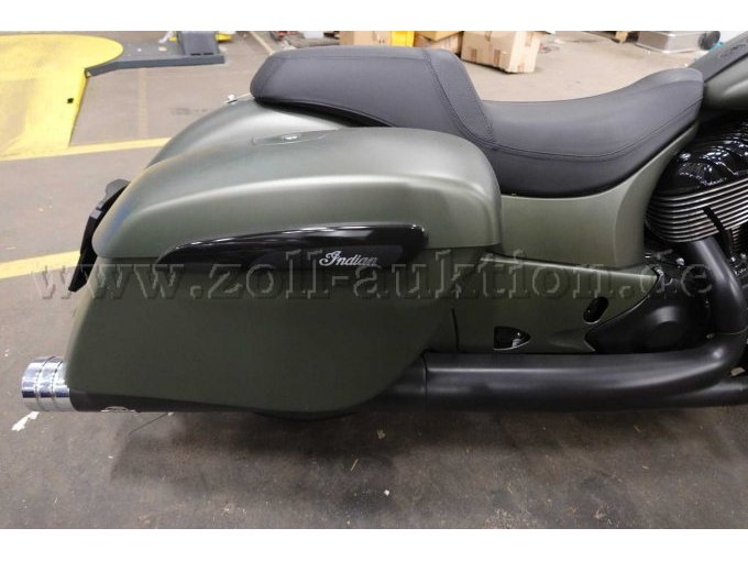 Indian Motorcycle - Springfield Dark Horse, Seitenkoffer