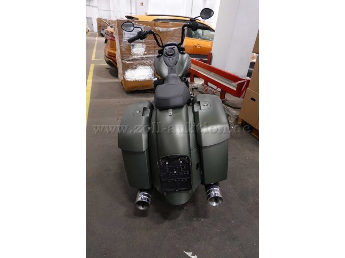 Indian Motorcycle - Springfield Dark Horse, Rückansicht