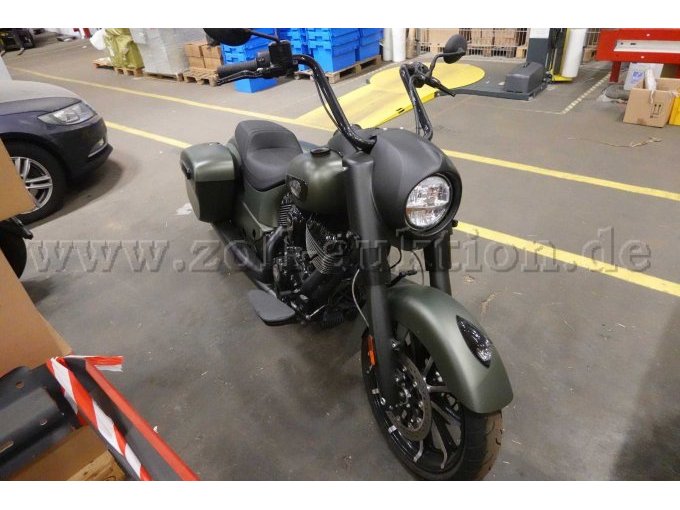 Indian Motorcycle - Springfield Dark Horse, Diagonalansicht vorn rechts