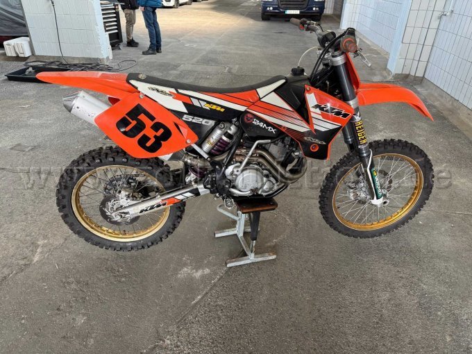 Seitenansicht (rechts)