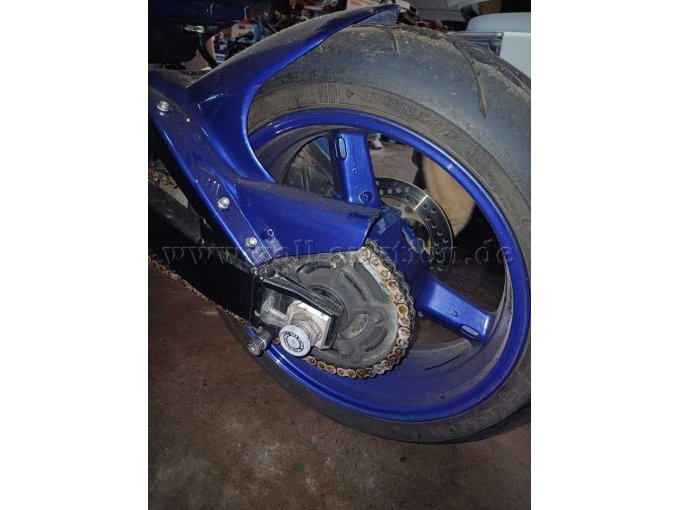 Suzuki GSXR 1000 - Hinterrad links