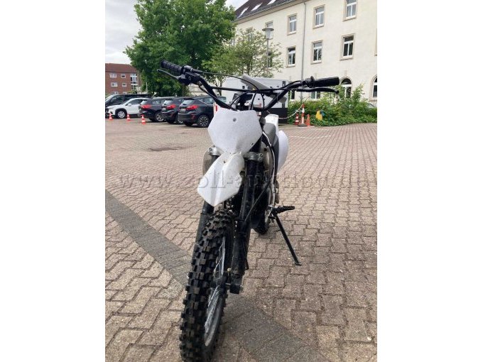 Motorrad Front