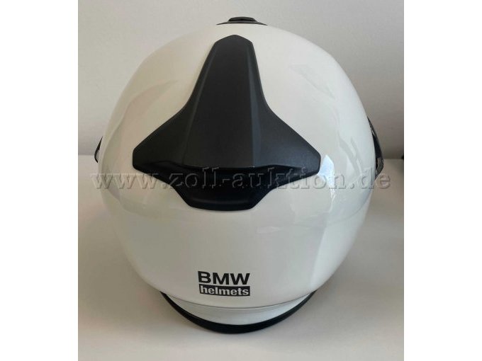 Helm hinten