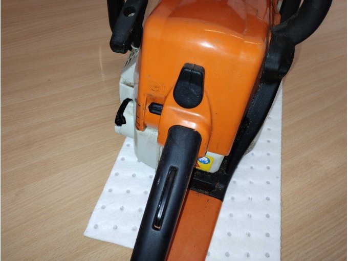 STIHL MS 230 Rückansicht