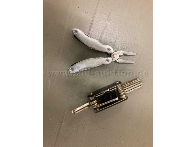 Fahrradwerkzeug (in Satteltasche)