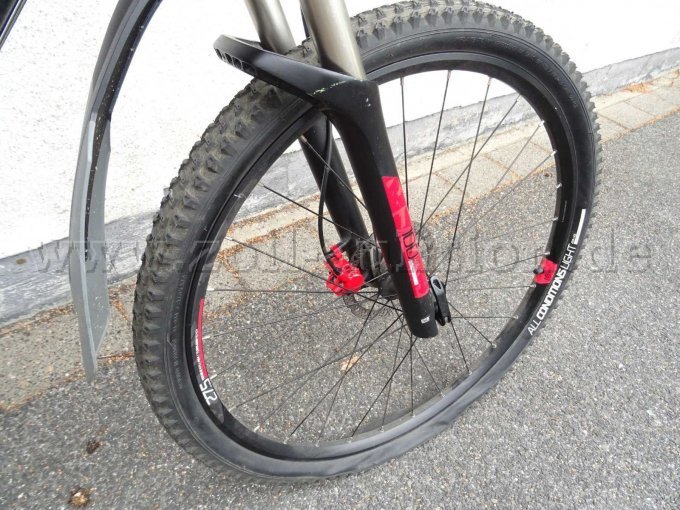 1 Mountainbike 27,5 Zoll, Rockrider ST 540, schwarz – foto 3 – kavel bij Zoll-Auktion, Wuppertal