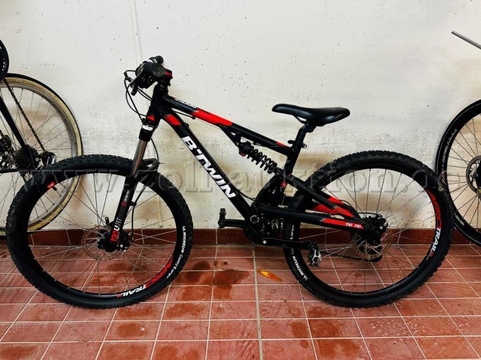 BTWIN 520S Schwarz / Rot 27 Zoll