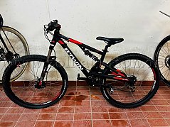BTWIN 520S Schwarz / Rot 27 Zoll